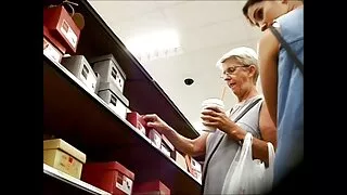 Mamãe peituda xvideo ...