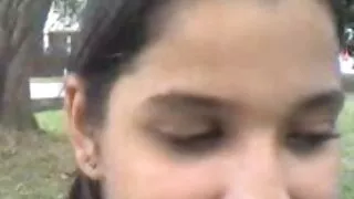Garota negra com tes ...