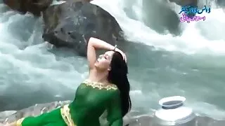 Duas lésbicas gordas ...