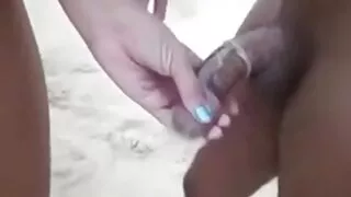 Duas loiras e uma mo ...